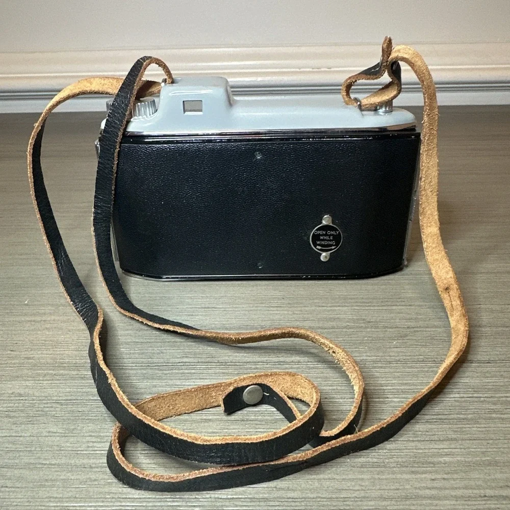 Vintage Kodak Tourist Folding Camera 620 Film (Untested)
